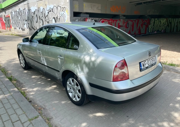 Volkswagen Passat cena 6500 przebieg: 410000, rok produkcji 2000 z Warszawa małe 67